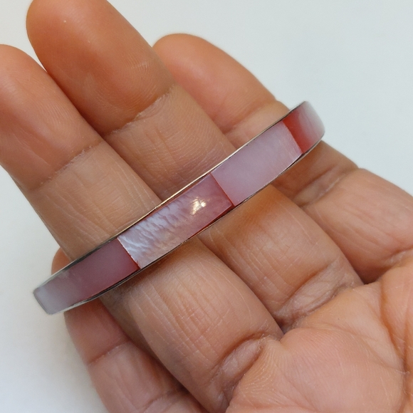 Pink Purple Tones Iridescent MOP Shell Inlay Silver Tone Cuff Bracelet - Picture 2 of 5